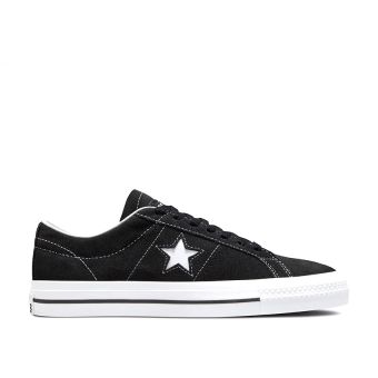 Converse One Star Pro Low Top in Black/Black/White