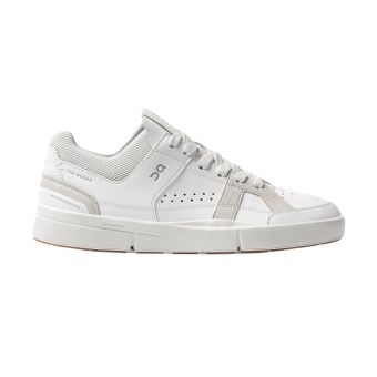 ON Footwear Women's The Roger Clubhouse in White/Sand