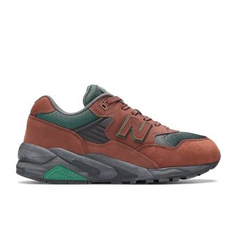 New Balance Unisex 580 in Mahogany with nightwatch green and blacktop