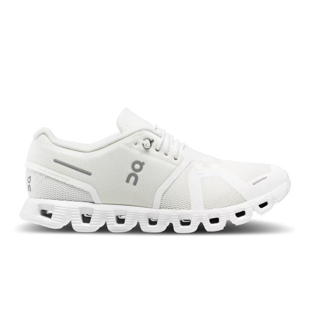 ON Women's Cloud 5 Undyed in White/White